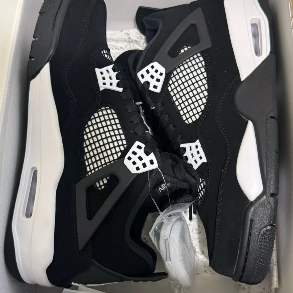 Air Jordan 4 retro white thunder mens